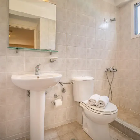 فندق Timos لاغاناس