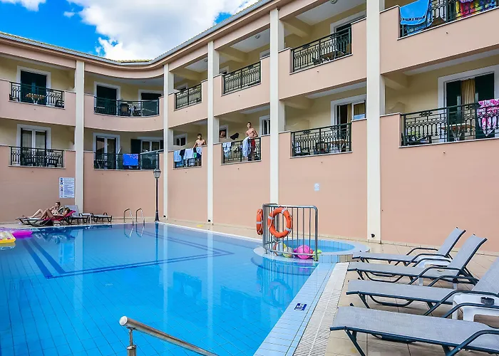 Timos Hotel 2*