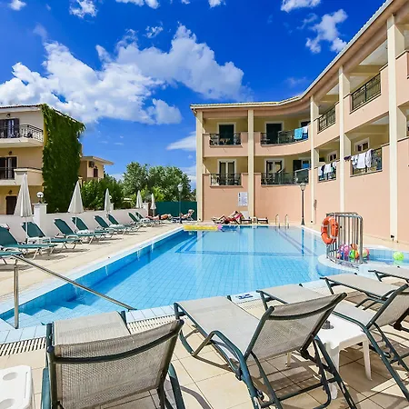 Timos Hotel 2*